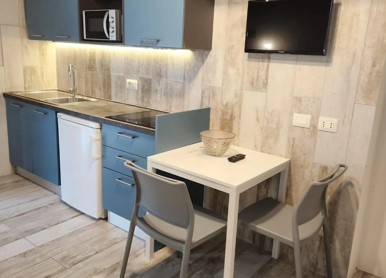 Residence Ambra Lido di Jesolo 2*,  Italy
